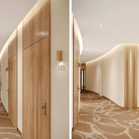 Hotell Livingston Grand & 5*
